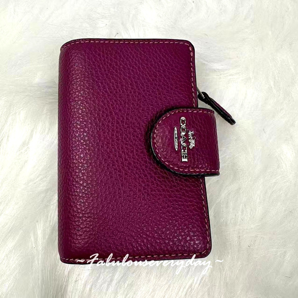 Coach Medium Corner Zip Wallet In Leather/Silver/Plum CBO41 NWT - Picture 1 of 7